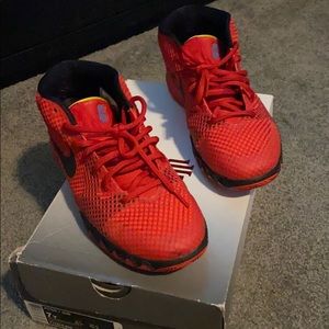 Kyrie Irving shoes
